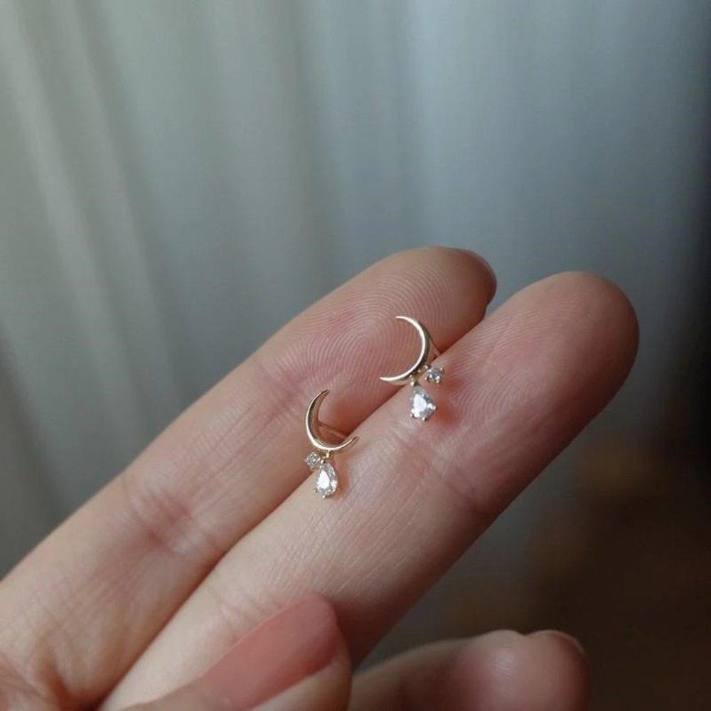 Sterling Silver Simple Moon Drop Zircon Stud Earri